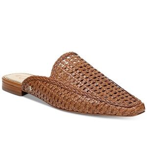 Sam Edelman 
Elva Mule 
Color saddle 
Size 8.5
